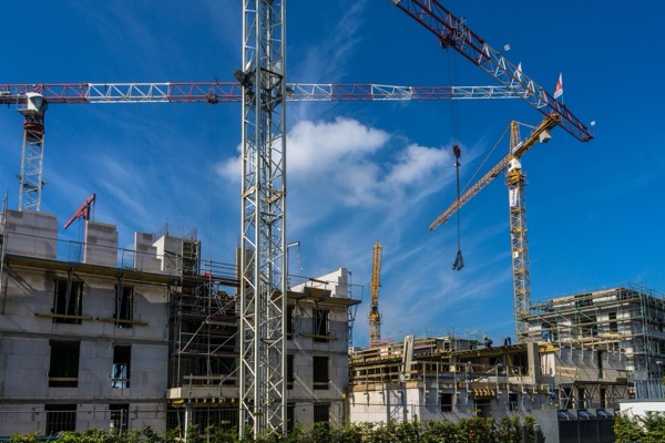 70 dias à espera de comprador: por que o sobrado demora quase o dobro do apartamento para sair do mercado